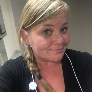 Meet your Posher, Carrie